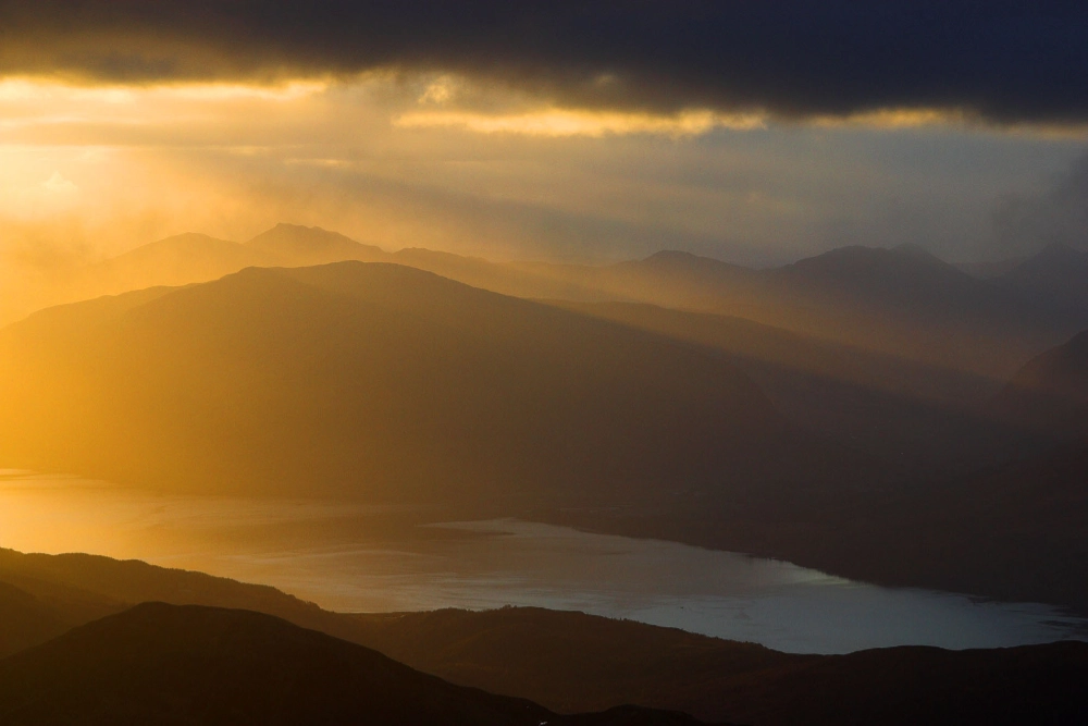 Pete Etheridge 7 Image of a misty Scottish landscape